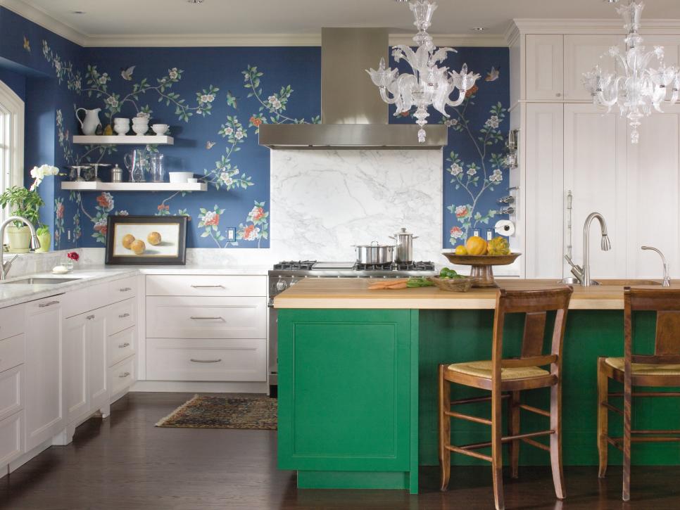 Design kabinet dapur hijau atau emerald green