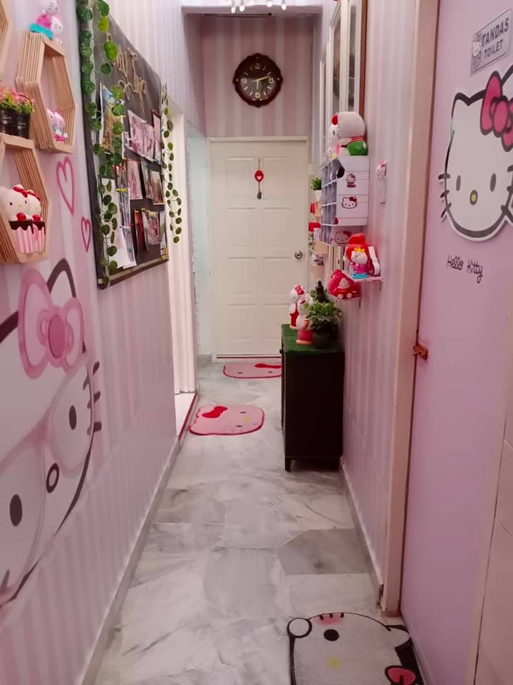 deko hallway pink putih
