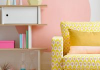 Dekorasi ruang tamu dengan warna pastel