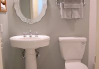 Design bilik air kecil terbaik dengan tema putih