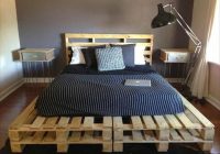 Diy katil kayu pallet dengan dekorasi terkini