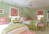 Gabungan warna pink dan hijau menarik untuk bilik tidur anak gadis