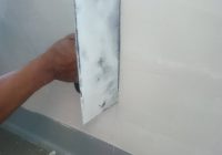 cara plaster dinding