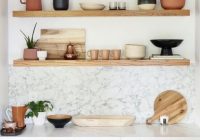 deko dapur putih kayu (7)