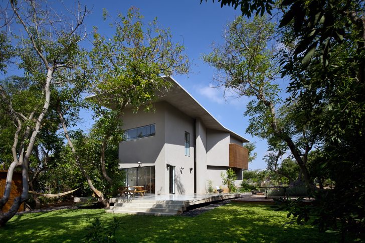 Permalink to Seni Bina Rumah Dengan Design Dekonstruktif Di Tengah Kebun Alpukat